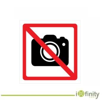 Aucune photographie ni tournage autorisé.